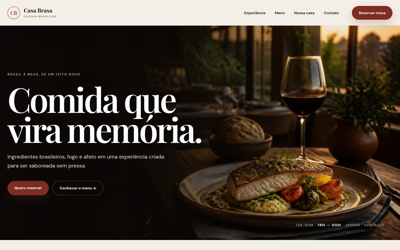 Site do restaurante Casa Brasa com foto do salão em tela cheia e botão de reserva